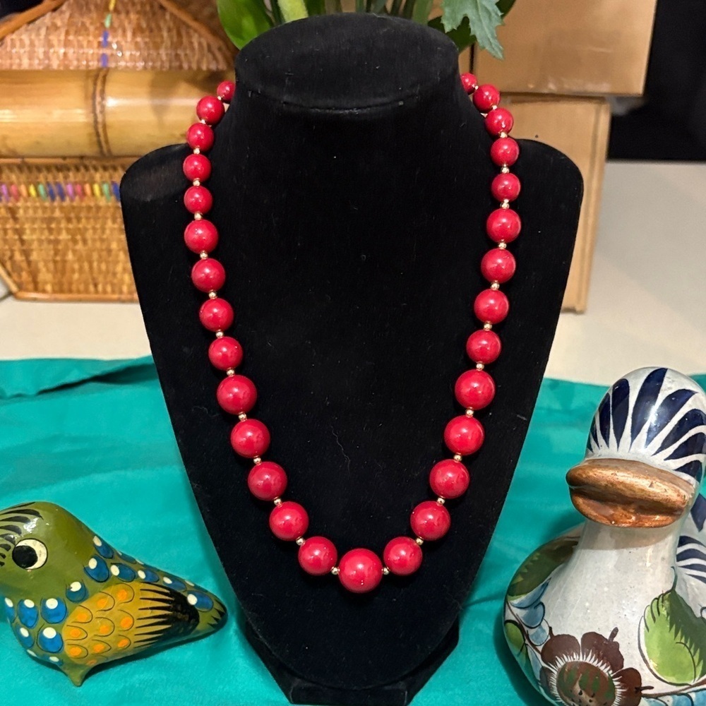 Vintage Red Berry color Beaded Necklace